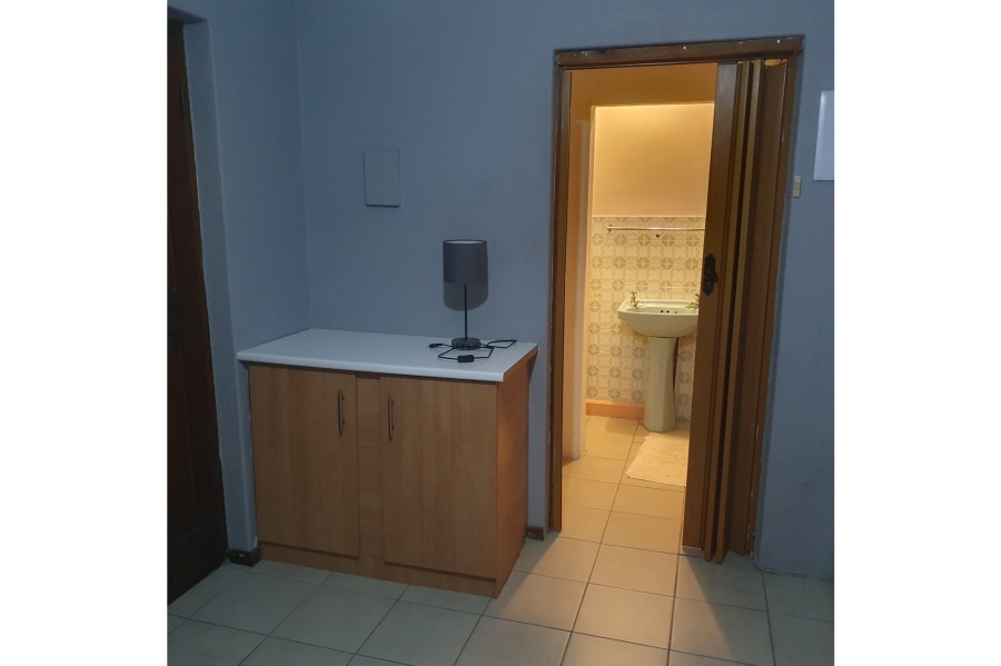 To Let 4 Bedroom Property for Rent in Welgelegen 1 Western Cape